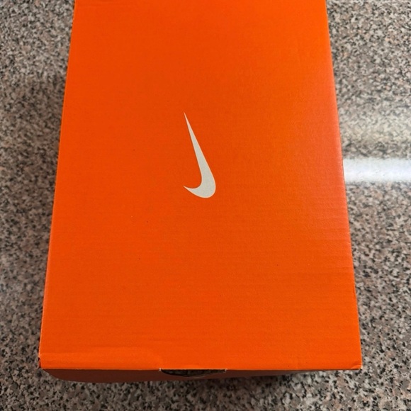 Women's Nike Air Force 1 '07 Platinum Violet Sail DV3808 001 Purple White Sizes - Picture 9 of 9